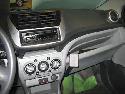 BRODIT 854336 ProClip Halterung - für Suzuki Alto ab Baujahr 2009 Navi GPS PDA KFZ-Halter