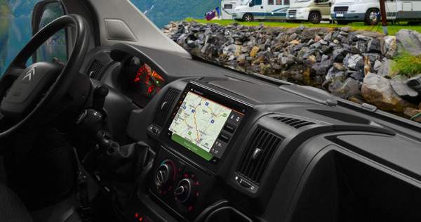 ESX VNC1045-DBJ-4G Fahrzeugspezifischer i45 Smart Naviceiver mit 25,6 cm (10.1") Touchscreen für Fia